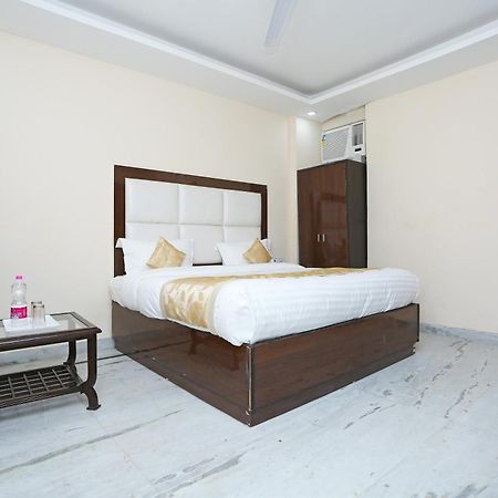 Hotel O Le Mount New Delhi Exterior photo