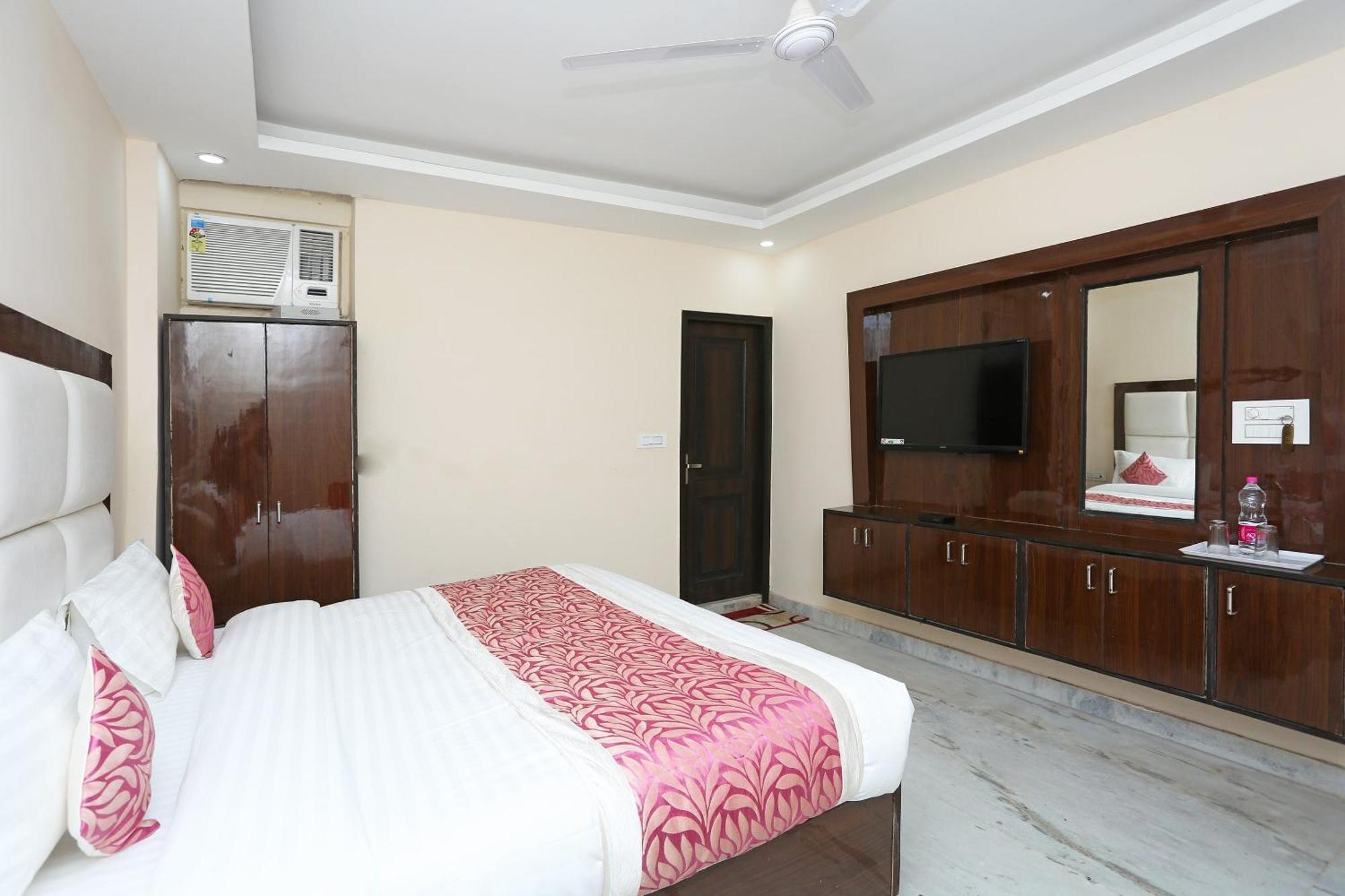 Hotel O Le Mount New Delhi Exterior photo